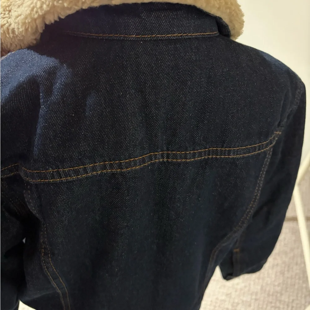 GAP Kids Denim Jacket with Sherpa Lining - Picture 4 of 5